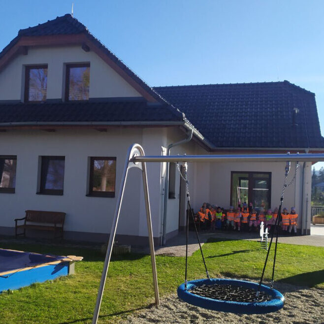 Brown Modern Open House Flyer - 1